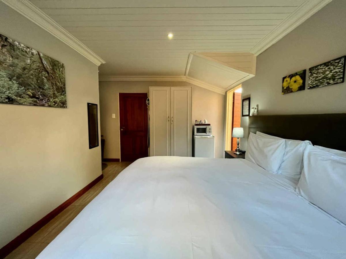 Ilanda Guest House White River Exterior photo